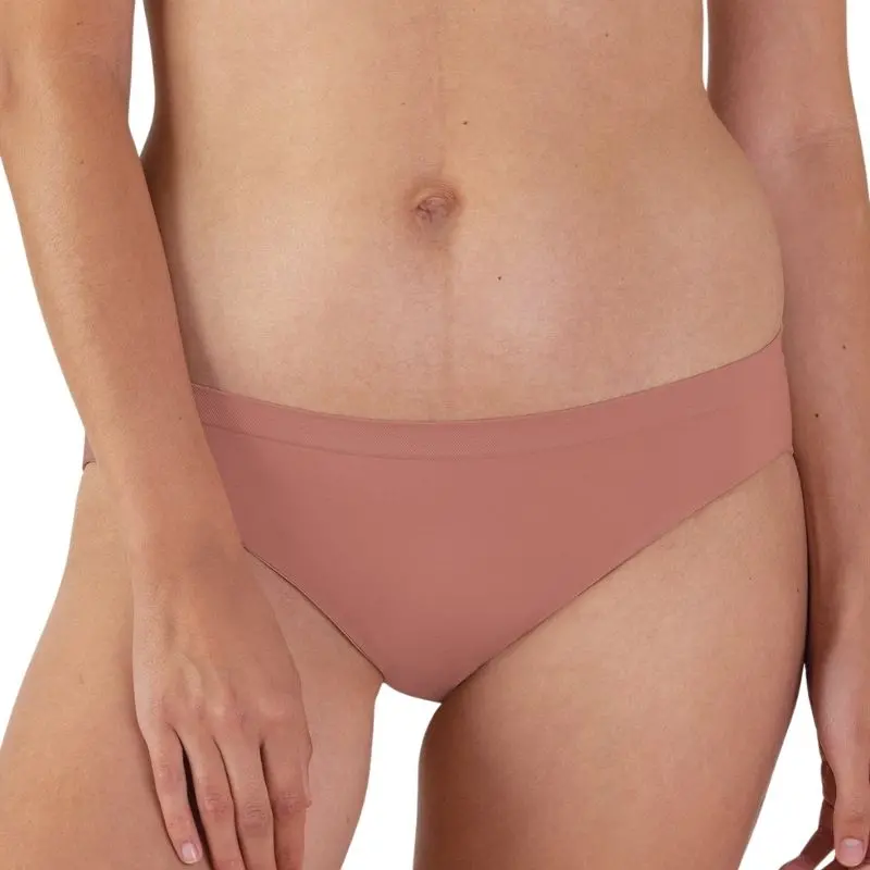 Mid-Rise  Seamless Panty 1