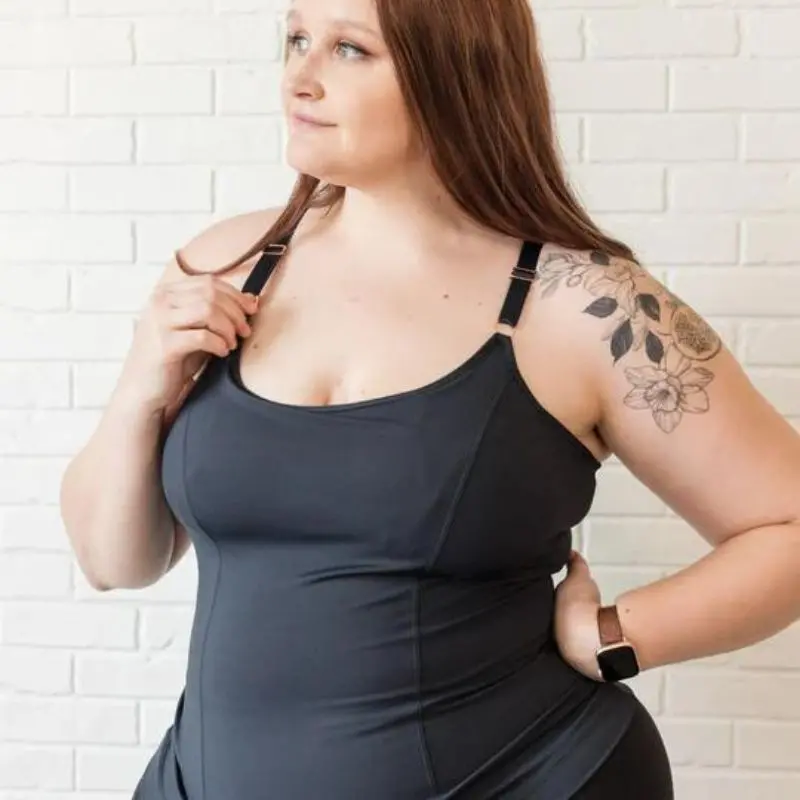 Busty Amelia Pumping & Nursing Compression Tank 1