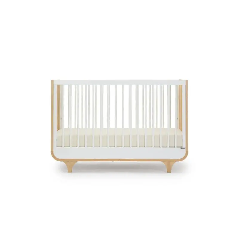 Jolly 3-In-1 Convertible Crib 2