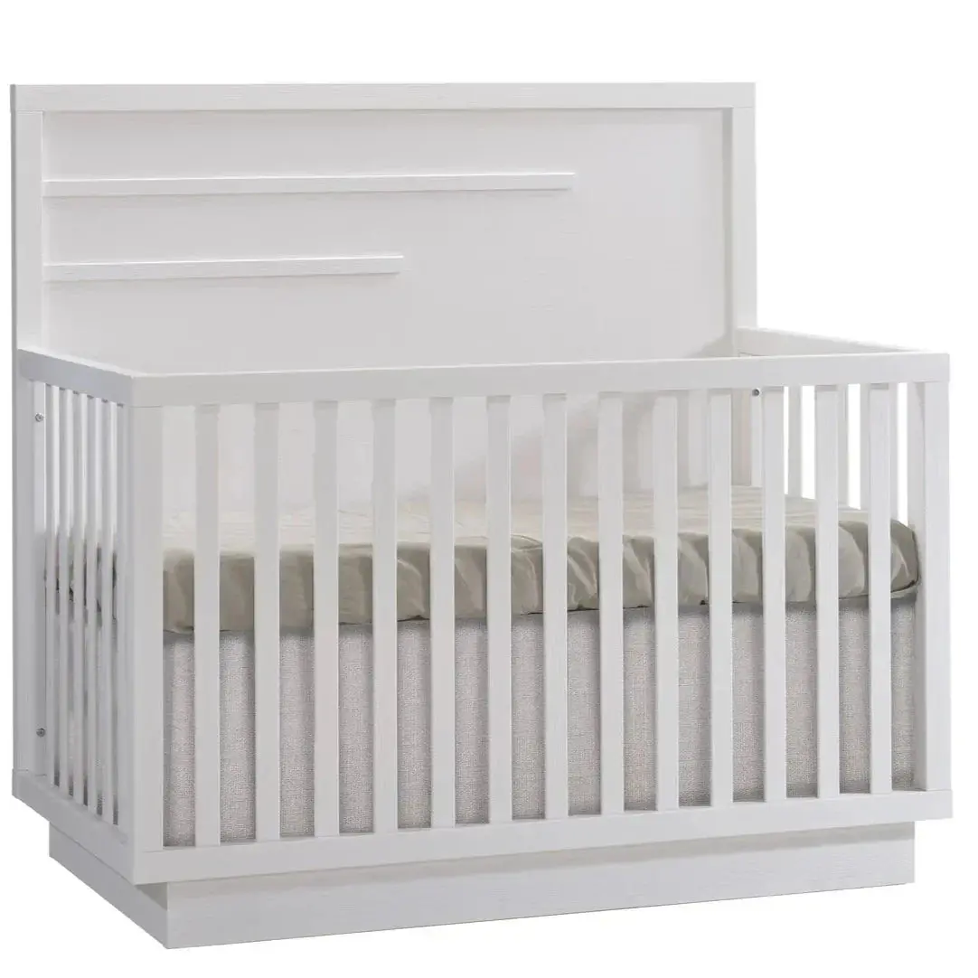 Como 4-In-1 Convertible Crib With Horizontal Molding 1