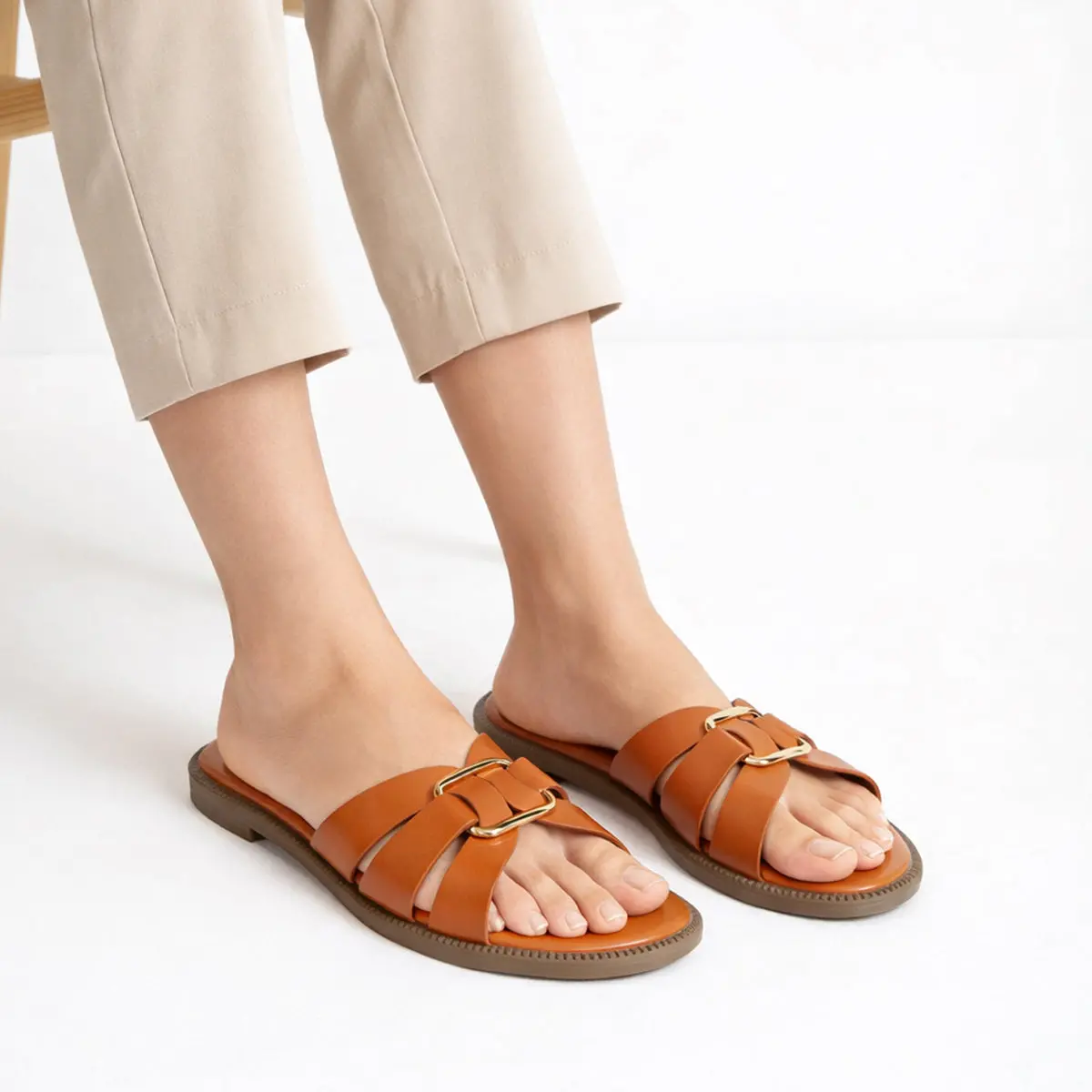 Non-Slip Neem Surrey Slippers 1