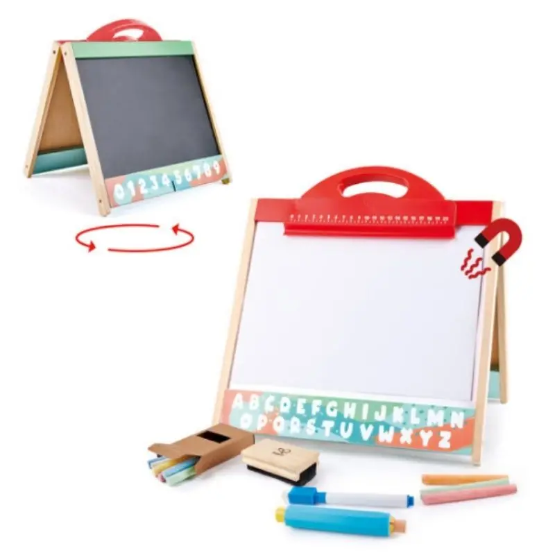 Store & Go Easel 1