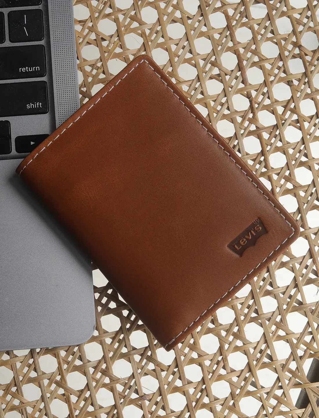 Men's Tan Solid Card Holder 1