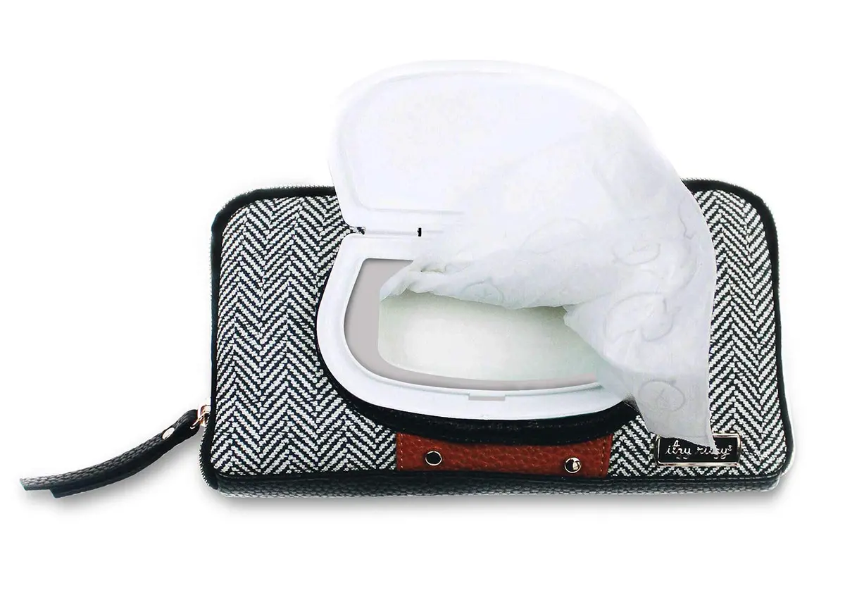 Travel Wipes Case - Coffee & Cream 1