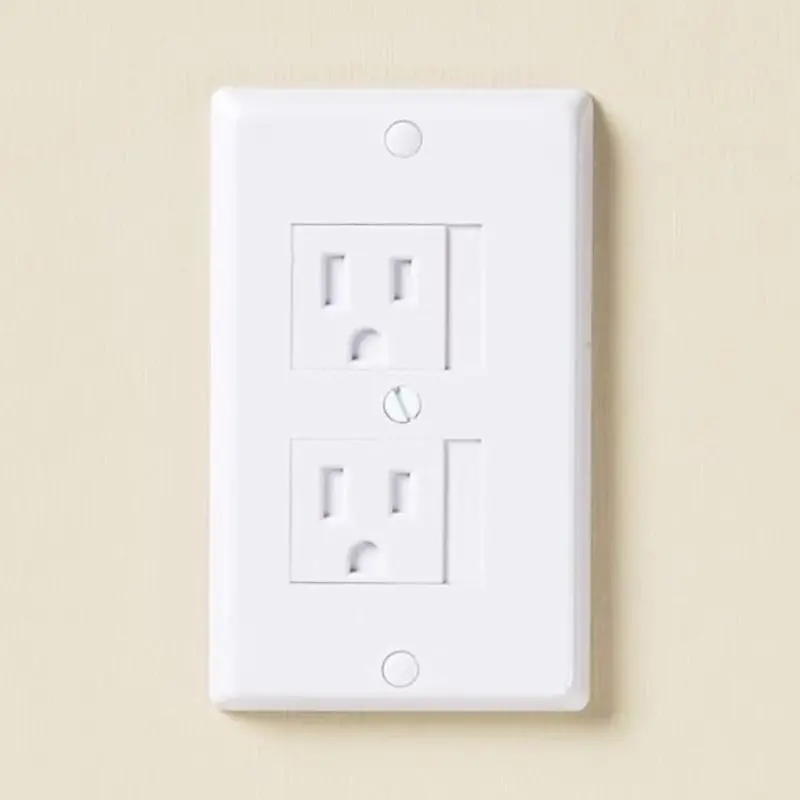 Universal Outlet Cover - 3 Pack 1