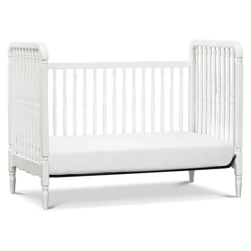Liberty 3-In-1 Convertible Spindle Crib 3