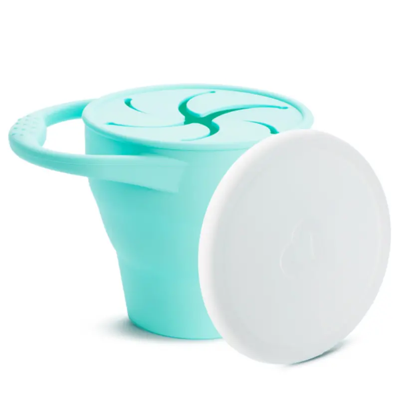C’Est Silicone! Snack Catcher With Lid 1