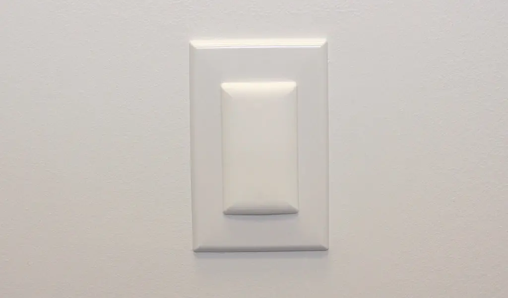 Double Outlet Plug - 6 Pack - White 1
