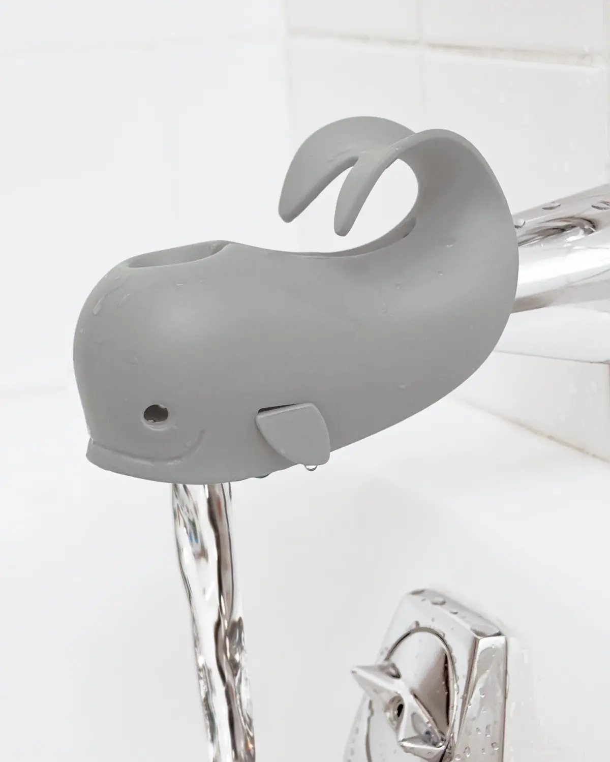 Moby Bath Spout Cover 2
