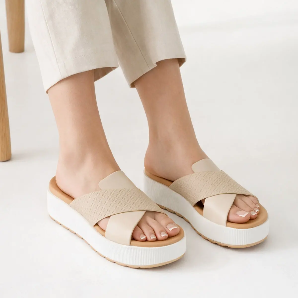 Comfy Helan Sendai Slippers 1