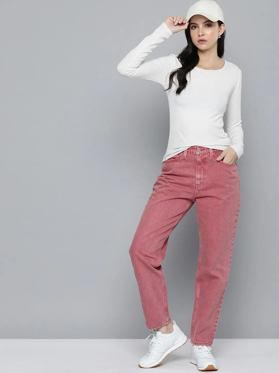 Women's 80S Mom Pink Loose Fit High Rise Jeans 4