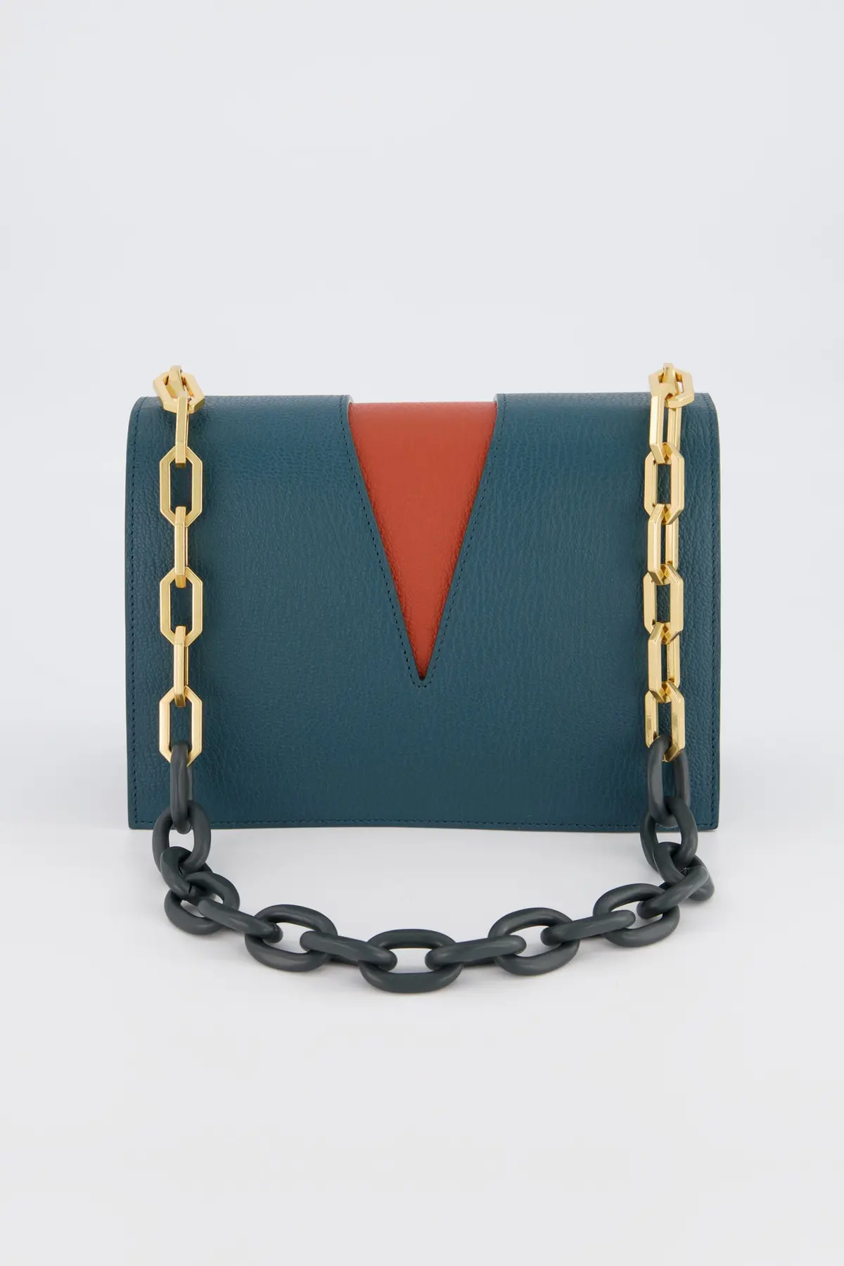 The Volon Forest V Chain Bag 1