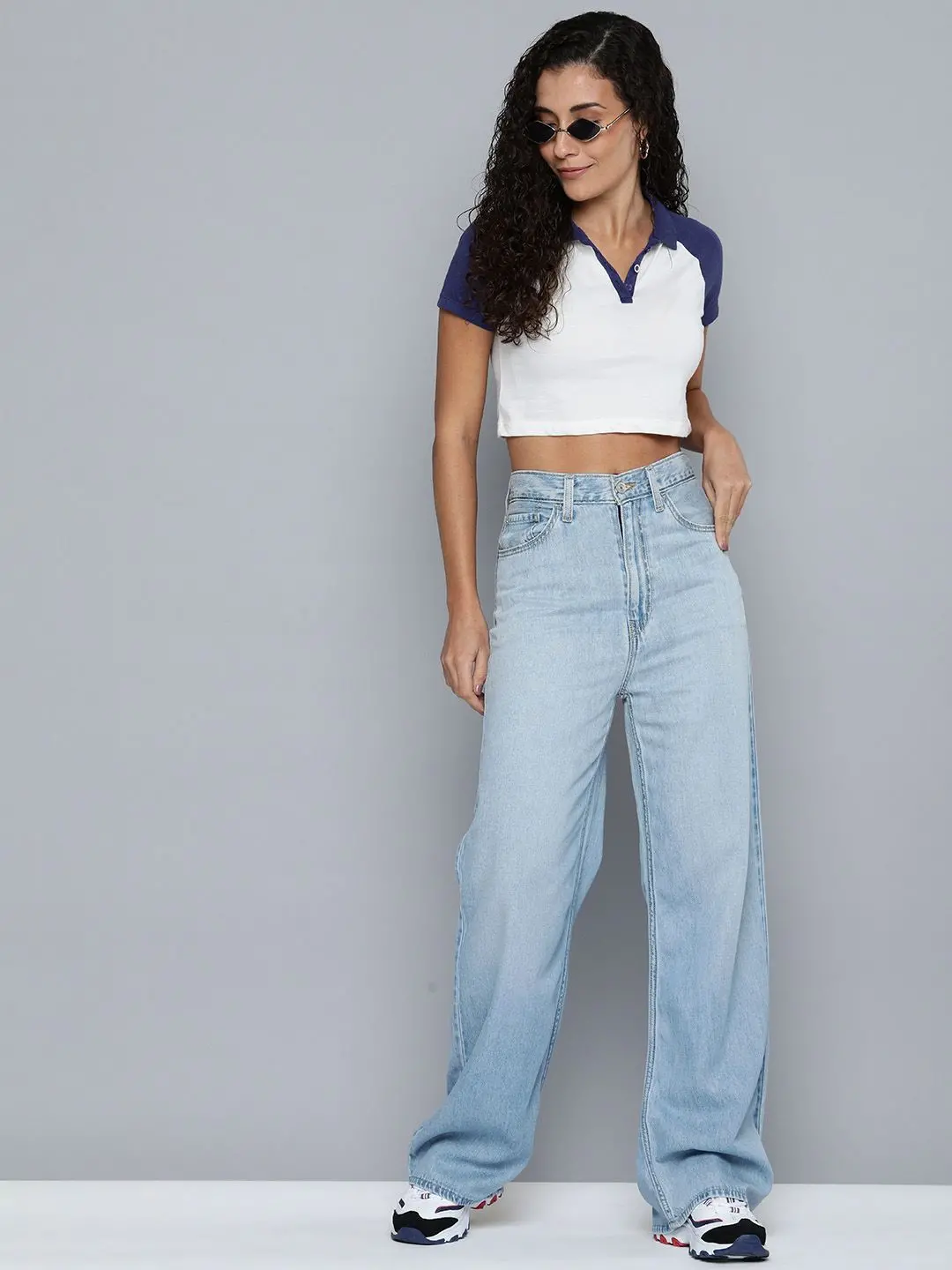 Women's Blue Baggy Fit High Rise Jeans 1