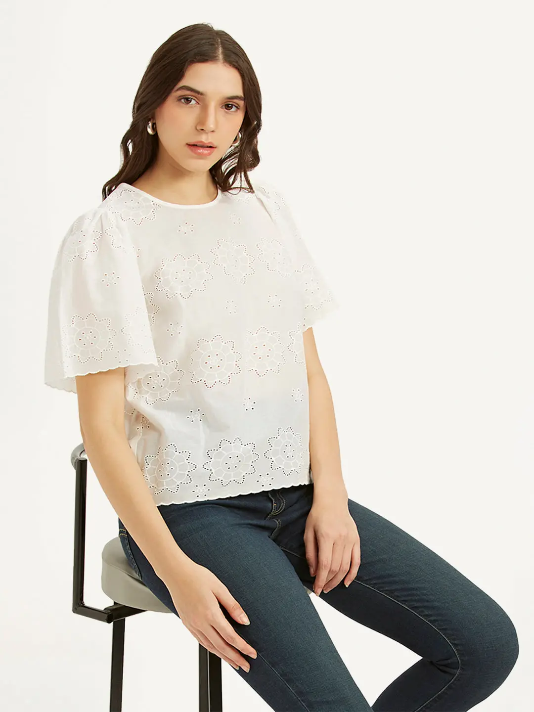 Women's Embroidered White Round Neck Top 1