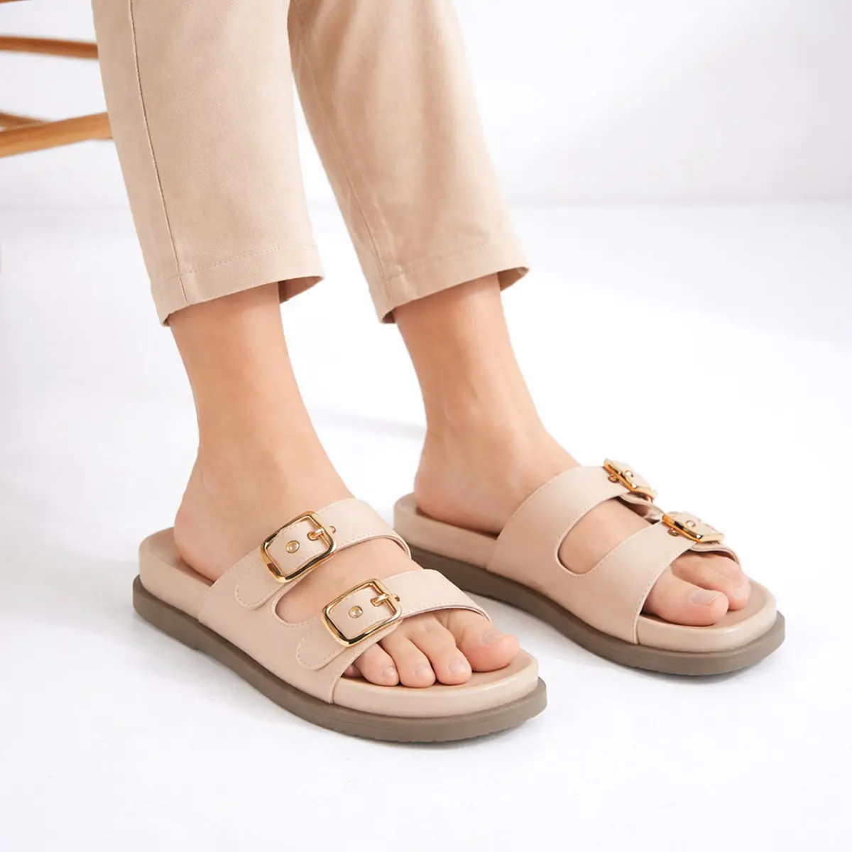 Flexible Thus Elise Slippers 1